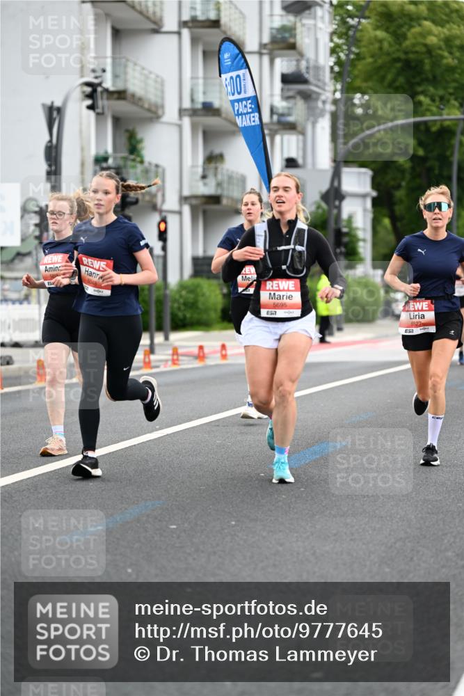 14.06.2026 - REWE Women's Run Dr. Thomas Lammeyer http://msf.ph/oto/9777645 14.06.2026 10:41:28 Laufen 5048, 00, 5695, 57, 5527, 57 meine-sportfotos.de