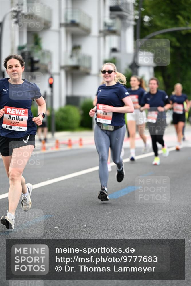 14.06.2026 - REWE Women's Run Dr. Thomas Lammeyer http://msf.ph/oto/9777683 14.06.2026 10:41:35 Laufen 5277 meine-sportfotos.de