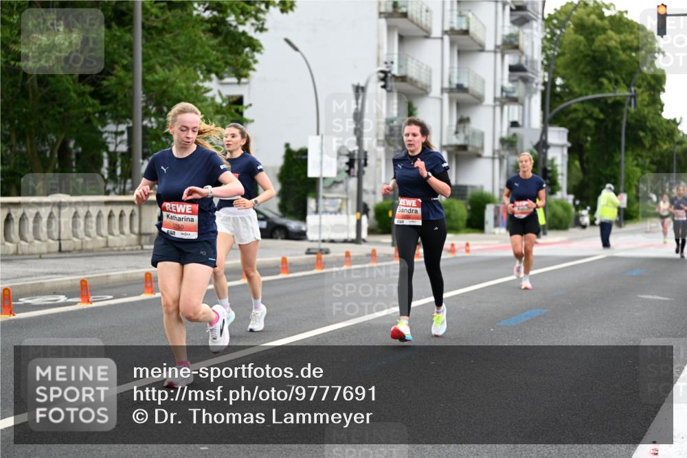 14.06.2026 - REWE Women's Run Dr. Thomas Lammeyer http://msf.ph/oto/9777691 14.06.2026 10:41:37 Laufen 1000, 000000, 5250 meine-sportfotos.de