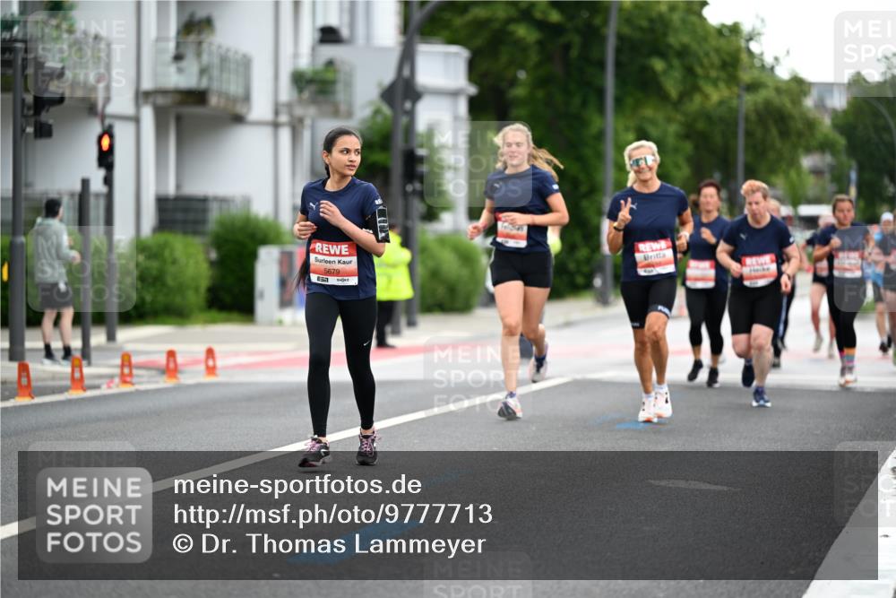 14.06.2026 - REWE Women's Run Dr. Thomas Lammeyer http://msf.ph/oto/9777713 14.06.2026 10:41:42 Laufen 5679 meine-sportfotos.de