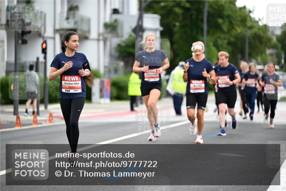 14.06.2026 - REWE Women's Run Dr. Thomas Lammeyer http://msf.ph/oto/9777722 14.06.2026 10:41:43 Laufen 5679 meine-sportfotos.de