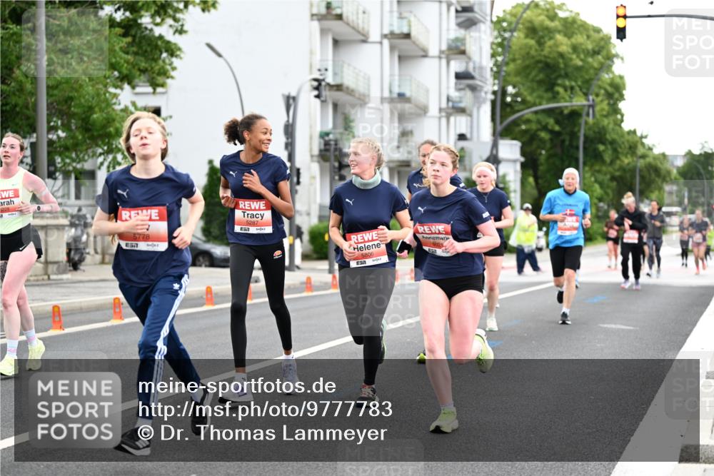 14.06.2026 - REWE Women's Run Dr. Thomas Lammeyer http://msf.ph/oto/9777783 14.06.2026 10:41:51 Laufen 5228, 7, 5778, 7, 5287, 5806, 5021 meine-sportfotos.de