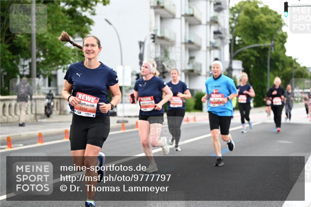14.06.2026 - REWE Women's Run Dr. Thomas Lammeyer http://msf.ph/oto/9777797 14.06.2026 10:41:53 Laufen 5556, 57 meine-sportfotos.de
