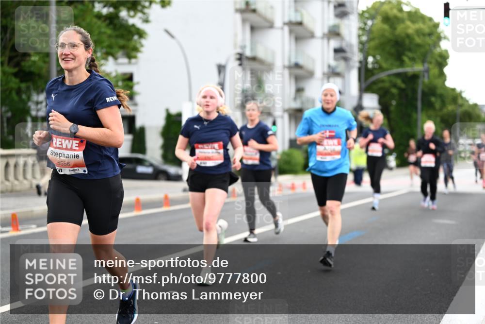 14.06.2026 - REWE Women's Run Dr. Thomas Lammeyer http://msf.ph/oto/9777800 14.06.2026 10:41:54 Laufen 5556 meine-sportfotos.de
