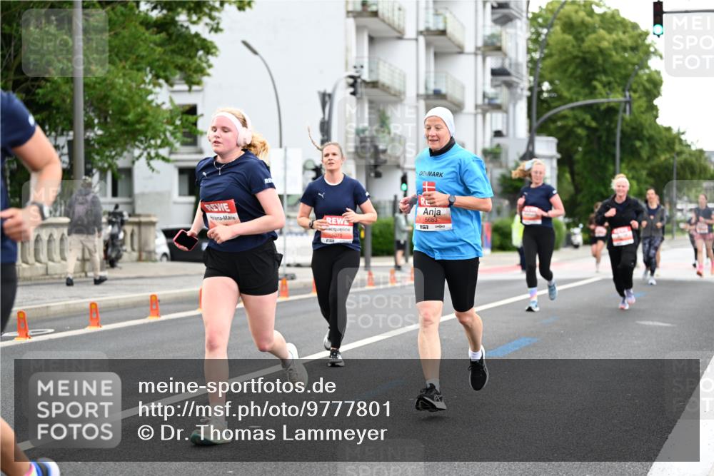 14.06.2026 - REWE Women's Run Dr. Thomas Lammeyer http://msf.ph/oto/9777801 14.06.2026 10:41:54 Laufen 000, 5070, 7, 5683, 57 meine-sportfotos.de