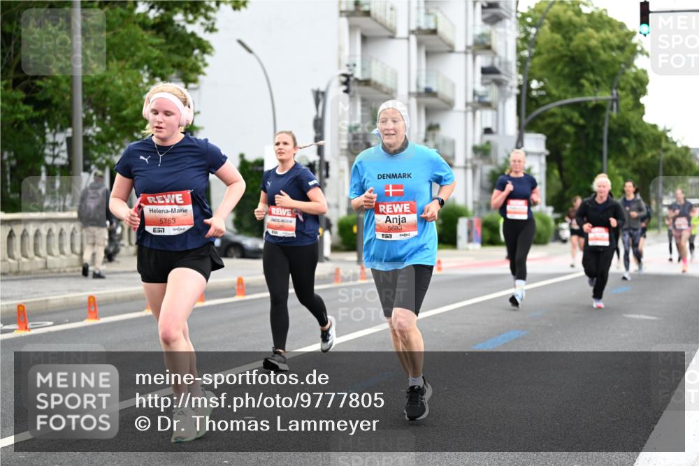 14.06.2026 - REWE Women's Run Dr. Thomas Lammeyer http://msf.ph/oto/9777805 14.06.2026 10:41:54 Laufen 5753, 7, 5370, 5683, 7, 8, 00 meine-sportfotos.de