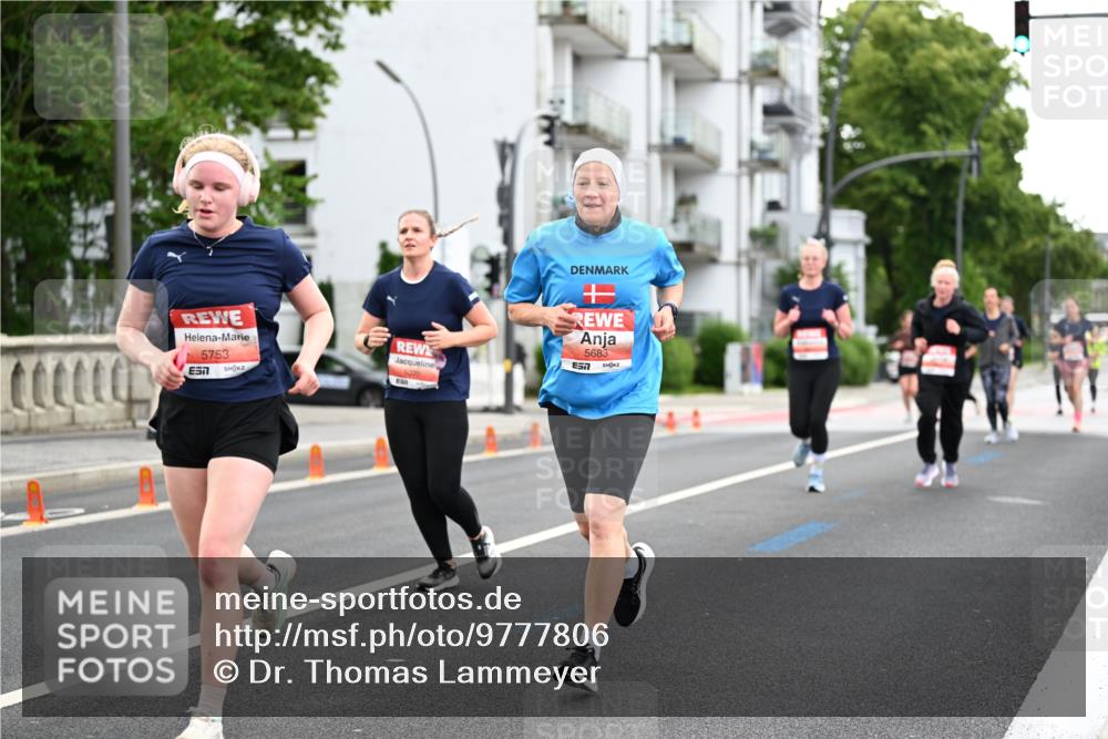 14.06.2026 - REWE Women's Run Dr. Thomas Lammeyer http://msf.ph/oto/9777806 14.06.2026 10:41:54 Laufen 5753, 5070, 5683, 57, 8, 00 meine-sportfotos.de
