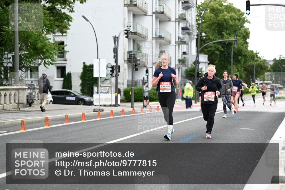 14.06.2026 - REWE Women's Run Dr. Thomas Lammeyer http://msf.ph/oto/9777815 14.06.2026 10:41:56 Laufen 5911 meine-sportfotos.de