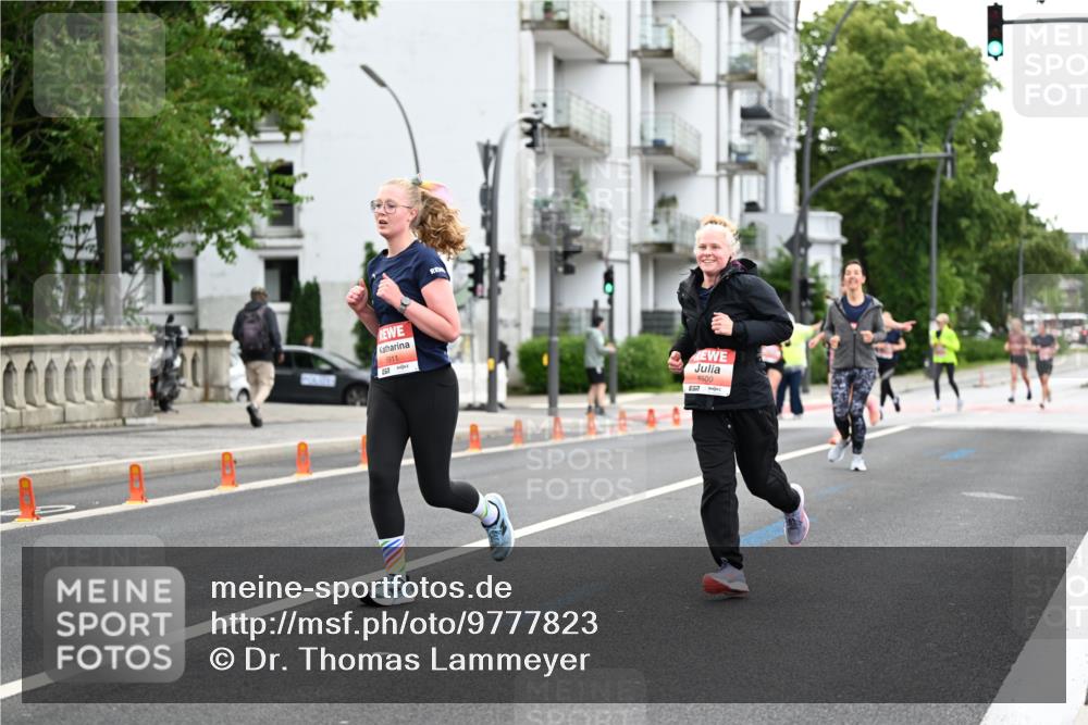 14.06.2026 - REWE Women's Run Dr. Thomas Lammeyer http://msf.ph/oto/9777823 14.06.2026 10:41:57 Laufen 5911, 57, 5500 meine-sportfotos.de