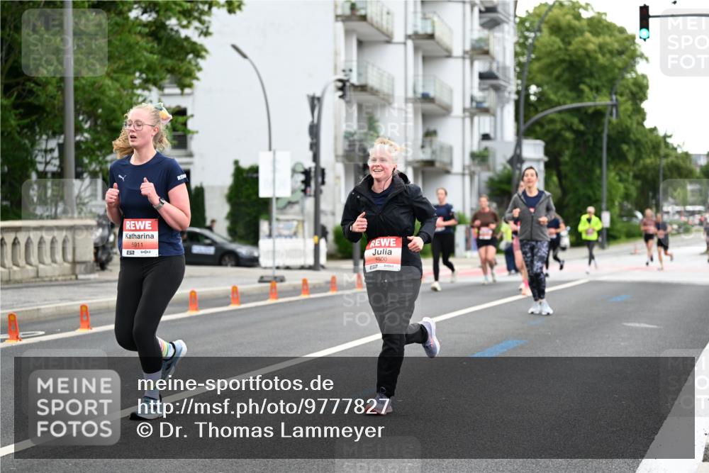 14.06.2026 - REWE Women's Run Dr. Thomas Lammeyer http://msf.ph/oto/9777827 14.06.2026 10:41:57 Laufen 5911, 57, 7, 5500 meine-sportfotos.de