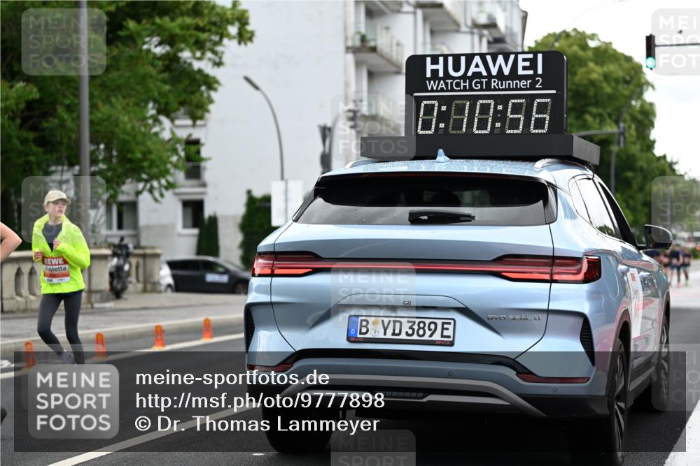 14.06.2026 - REWE Women's Run Dr. Thomas Lammeyer http://msf.ph/oto/9777898 14.06.2026 10:42:06 Laufen 2, 0, 80, 66, 389 meine-sportfotos.de