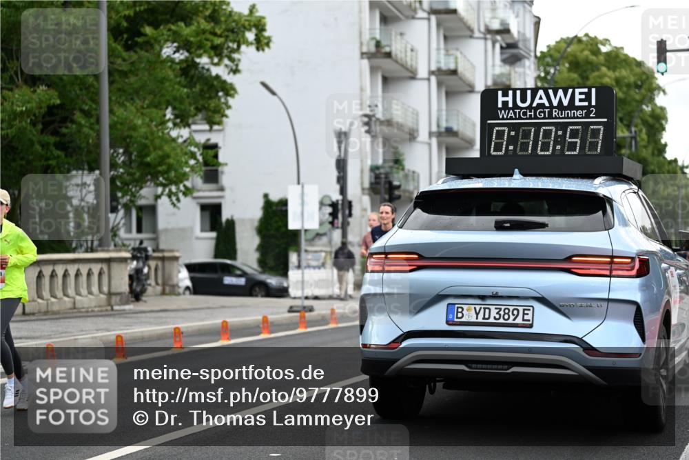14.06.2026 - REWE Women's Run Dr. Thomas Lammeyer http://msf.ph/oto/9777899 14.06.2026 10:42:06 Laufen 2, 0, 80, 68, 389 meine-sportfotos.de