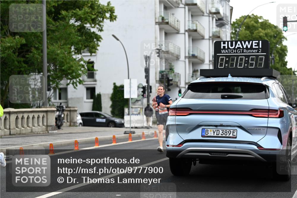 14.06.2026 - REWE Women's Run Dr. Thomas Lammeyer http://msf.ph/oto/9777900 14.06.2026 10:42:06 Laufen 2, 0, 80, 98, 0000, 389 meine-sportfotos.de