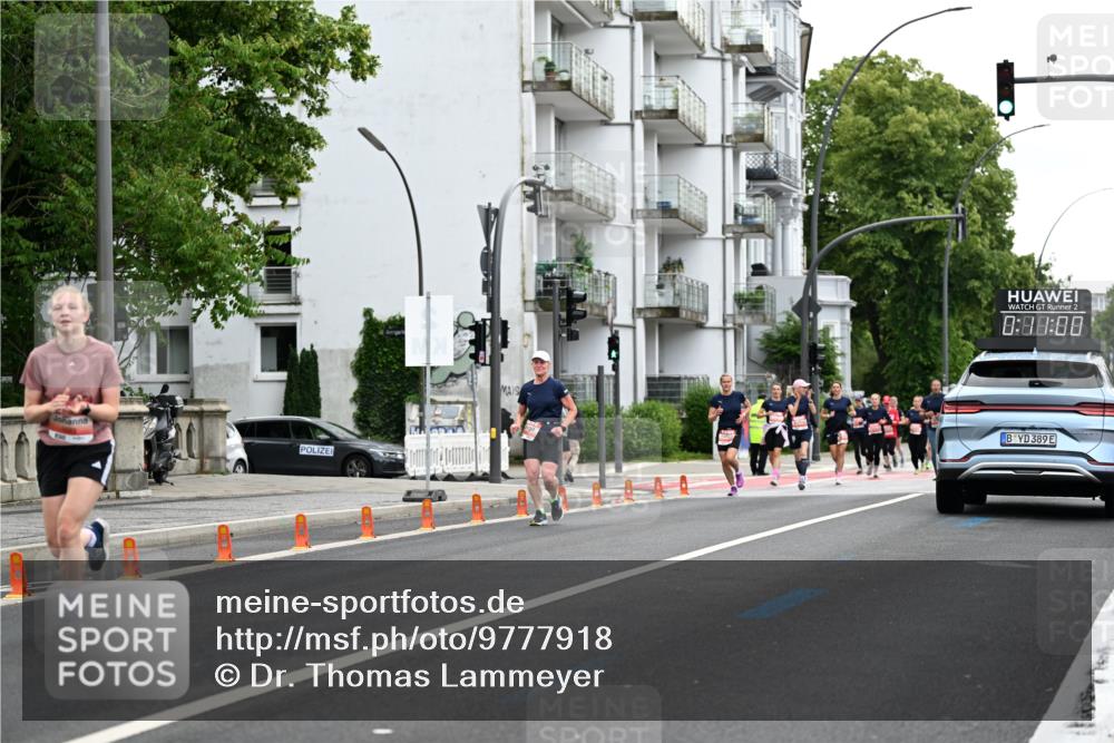 14.06.2026 - REWE Women's Run Dr. Thomas Lammeyer http://msf.ph/oto/9777918 14.06.2026 10:42:09 Laufen 2, 0, 88, 00, 389 meine-sportfotos.de