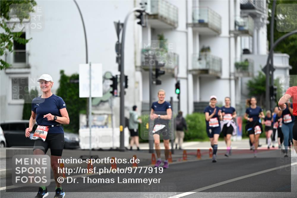 14.06.2026 - REWE Women's Run Dr. Thomas Lammeyer http://msf.ph/oto/9777919 14.06.2026 10:42:12 Laufen 5032 meine-sportfotos.de
