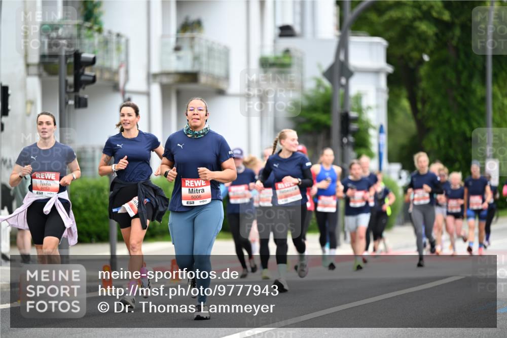 14.06.2026 - REWE Women's Run Dr. Thomas Lammeyer http://msf.ph/oto/9777943 14.06.2026 10:42:15 Laufen 6053, 5006 meine-sportfotos.de