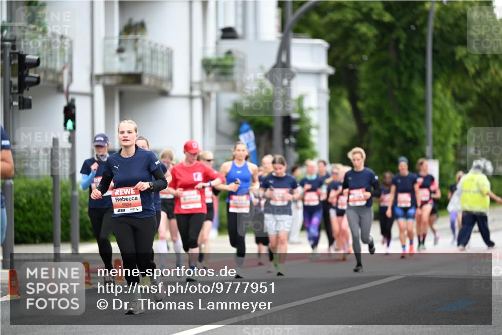 14.06.2026 - REWE Women's Run Dr. Thomas Lammeyer http://msf.ph/oto/9777951 14.06.2026 10:42:17 Laufen 5924, 51 meine-sportfotos.de