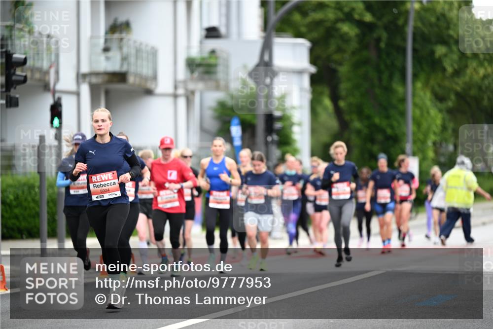 14.06.2026 - REWE Women's Run Dr. Thomas Lammeyer http://msf.ph/oto/9777953 14.06.2026 10:42:17 Laufen 5924, 7 meine-sportfotos.de