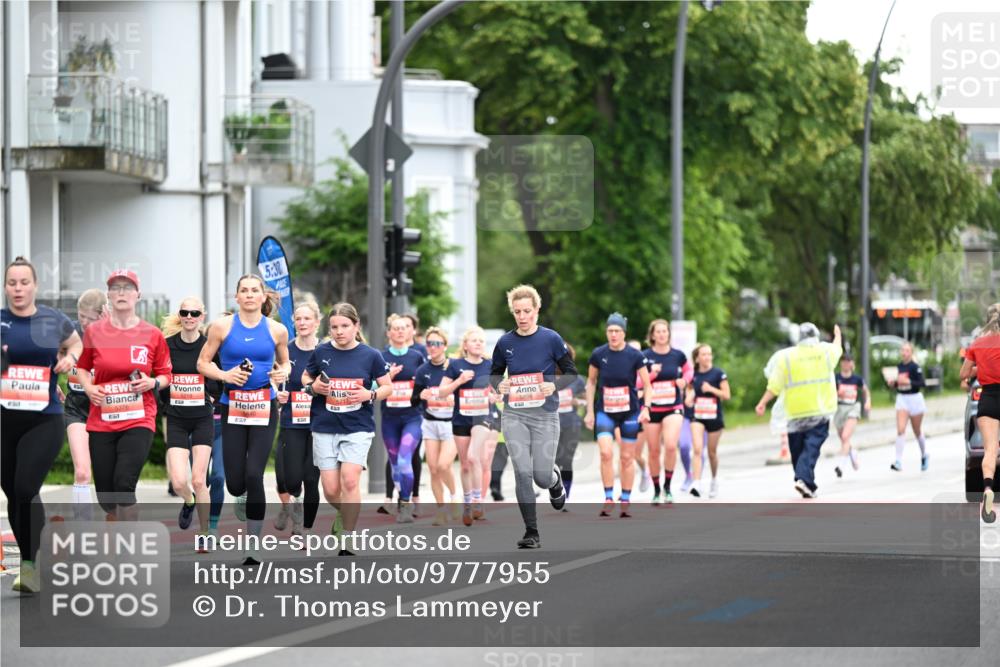 14.06.2026 - REWE Women's Run Dr. Thomas Lammeyer http://msf.ph/oto/9777955 14.06.2026 10:42:17 Laufen 5, 30, 3, 5, 5217, 52 meine-sportfotos.de