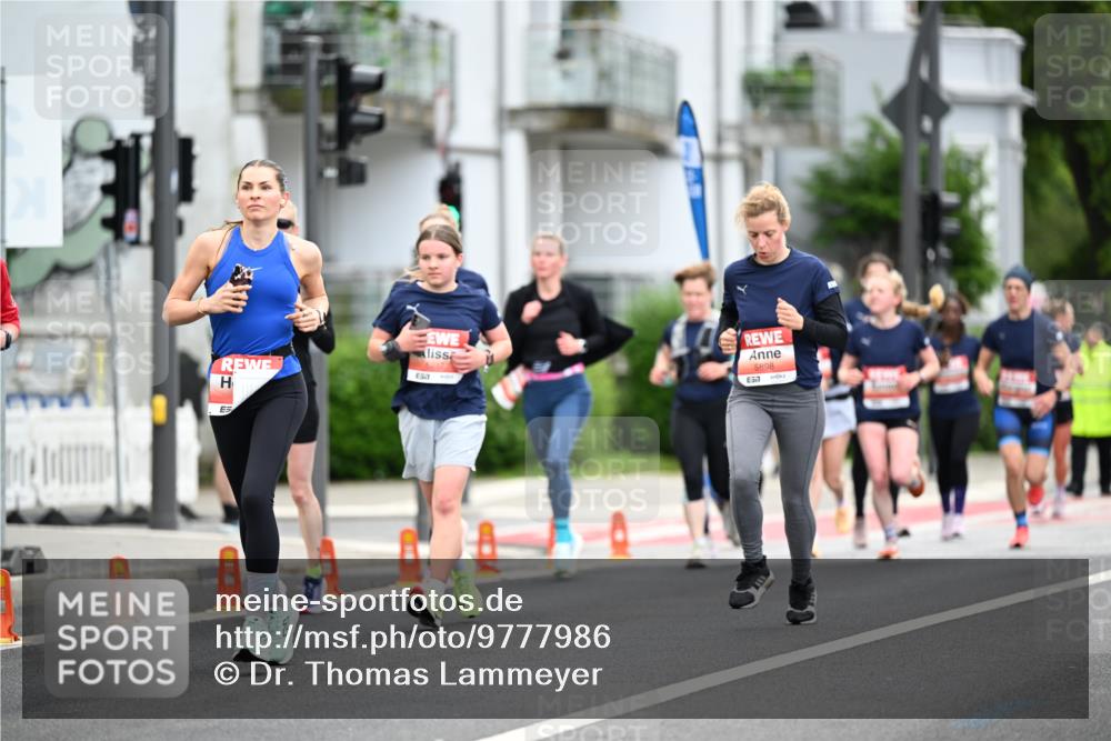 14.06.2026 - REWE Women's Run Dr. Thomas Lammeyer http://msf.ph/oto/9777986 14.06.2026 10:42:21 Laufen 6217, 5898, 577 meine-sportfotos.de