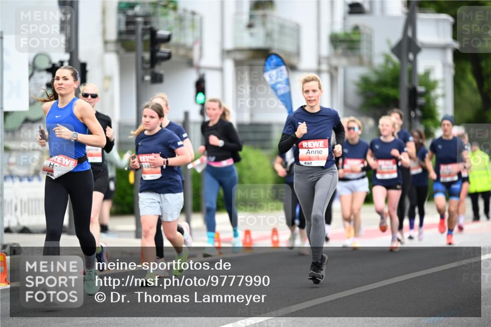 14.06.2026 - REWE Women's Run Dr. Thomas Lammeyer http://msf.ph/oto/9777990 14.06.2026 10:42:21 Laufen 3, 30, 5898, 657 meine-sportfotos.de