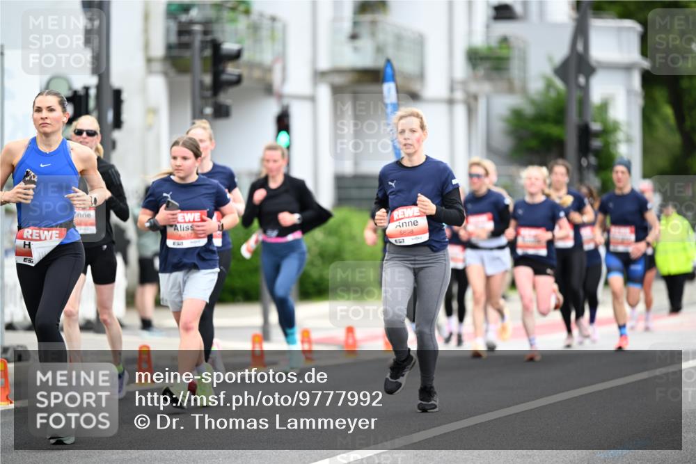 14.06.2026 - REWE Women's Run Dr. Thomas Lammeyer http://msf.ph/oto/9777992 14.06.2026 10:42:21 Laufen 19, 5898, 6517 meine-sportfotos.de