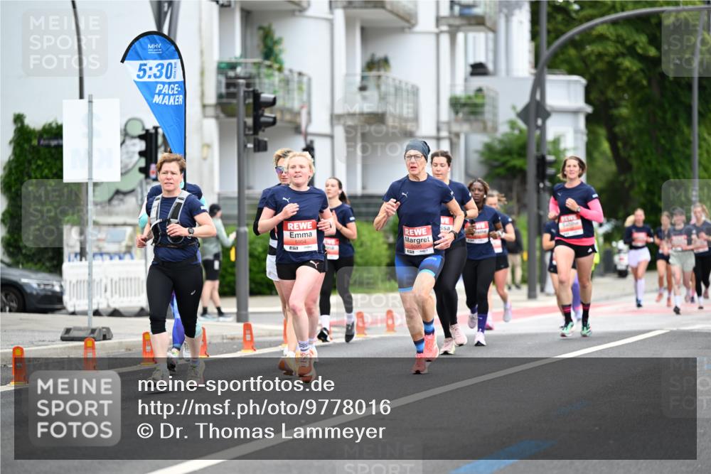 14.06.2026 - REWE Women's Run Dr. Thomas Lammeyer http://msf.ph/oto/9778016 14.06.2026 10:42:24 Laufen 5, 30, 5904 meine-sportfotos.de