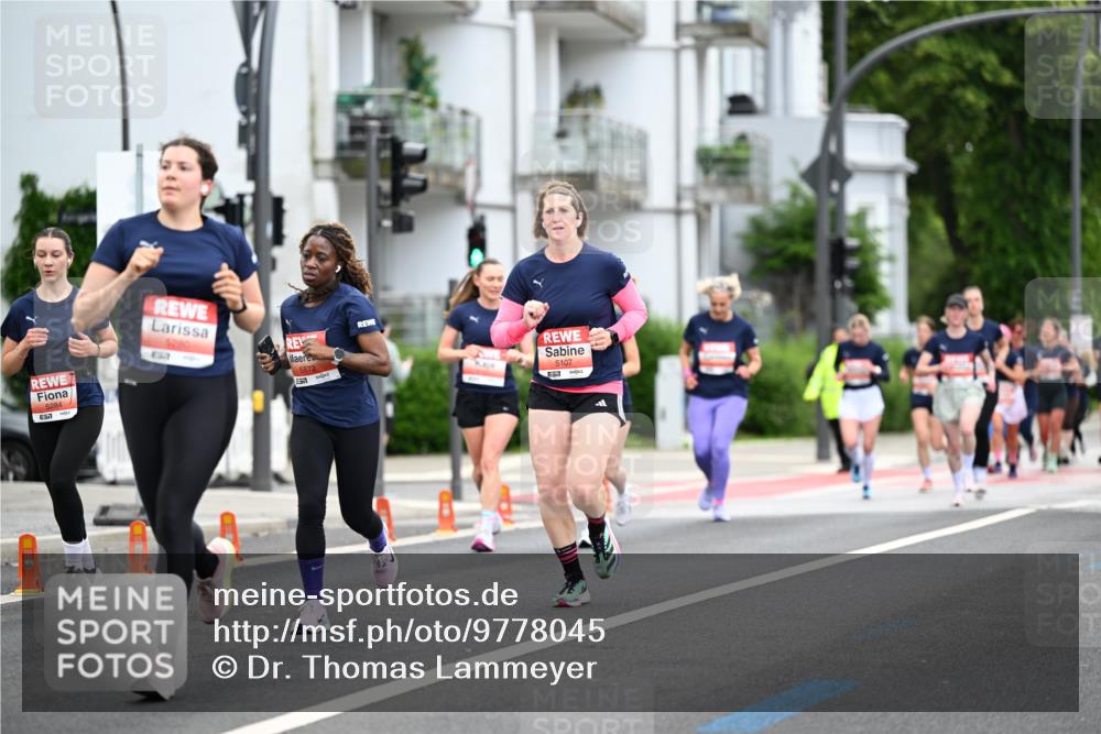 14.06.2026 - REWE Women's Run Dr. Thomas Lammeyer http://msf.ph/oto/9778045 14.06.2026 10:42:27 Laufen 5284, 657, 6280, 5872, 5107, 57 meine-sportfotos.de