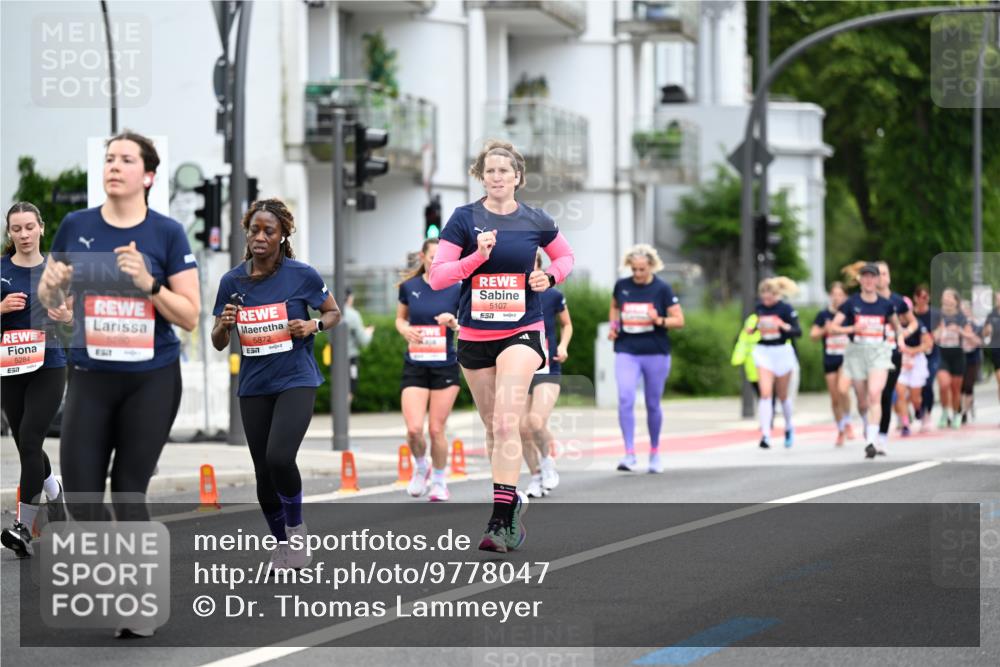14.06.2026 - REWE Women's Run Dr. Thomas Lammeyer http://msf.ph/oto/9778047 14.06.2026 10:42:28 Laufen 5284, 7, 5872, 5107, 7 meine-sportfotos.de