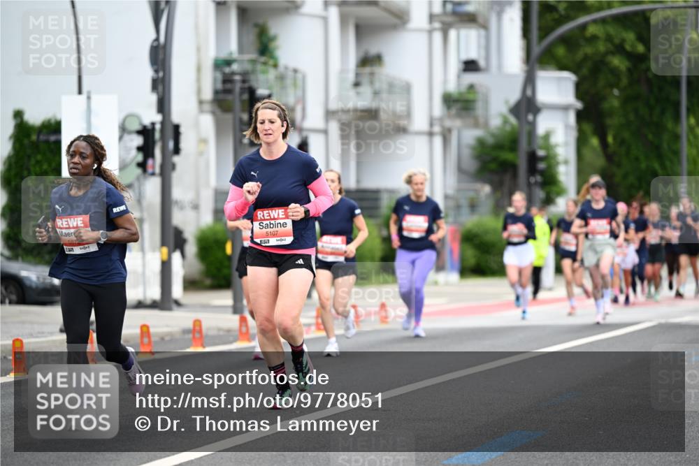 14.06.2026 - REWE Women's Run Dr. Thomas Lammeyer http://msf.ph/oto/9778051 14.06.2026 10:42:28 Laufen 5107, 657 meine-sportfotos.de
