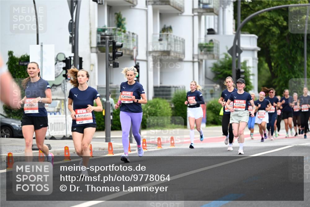 14.06.2026 - REWE Women's Run Dr. Thomas Lammeyer http://msf.ph/oto/9778064 14.06.2026 10:42:30 Laufen 5113, 5581 meine-sportfotos.de