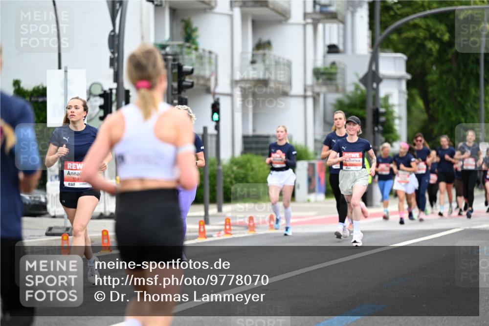 14.06.2026 - REWE Women's Run Dr. Thomas Lammeyer http://msf.ph/oto/9778070 14.06.2026 10:42:30 Laufen 5381, 57 meine-sportfotos.de