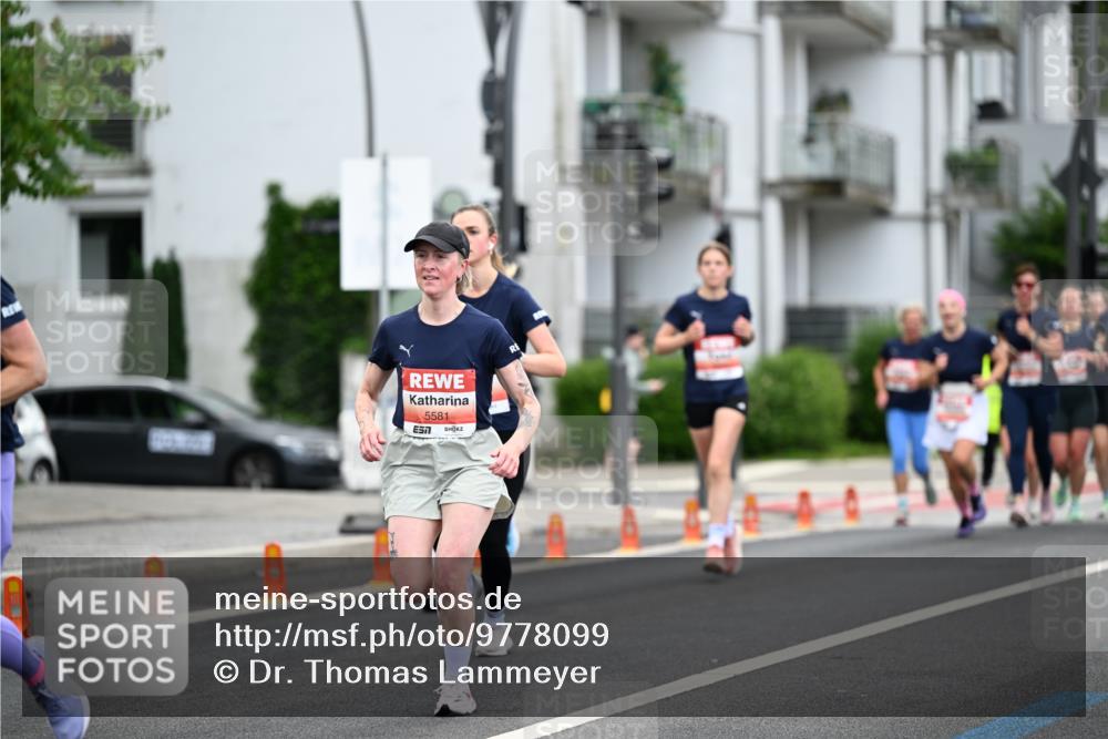 14.06.2026 - REWE Women's Run Dr. Thomas Lammeyer http://msf.ph/oto/9778099 14.06.2026 10:42:33 Laufen 5581 meine-sportfotos.de