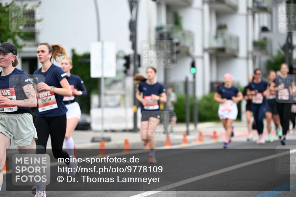 14.06.2026 - REWE Women's Run Dr. Thomas Lammeyer http://msf.ph/oto/9778109 14.06.2026 10:42:34 Laufen 1209 meine-sportfotos.de