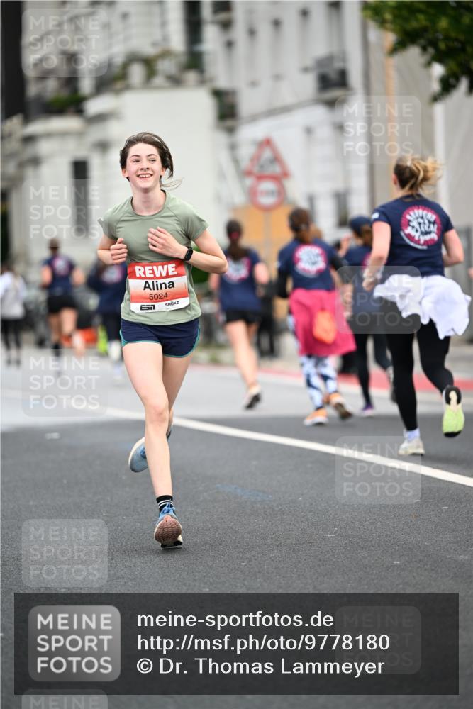 14.06.2026 - REWE Women's Run Dr. Thomas Lammeyer http://msf.ph/oto/9778180 14.06.2026 10:43:13 Laufen 5024 meine-sportfotos.de