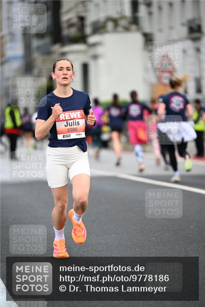 14.06.2026 - REWE Women's Run Dr. Thomas Lammeyer http://msf.ph/oto/9778186 14.06.2026 10:43:14 Laufen 5386, 7 meine-sportfotos.de