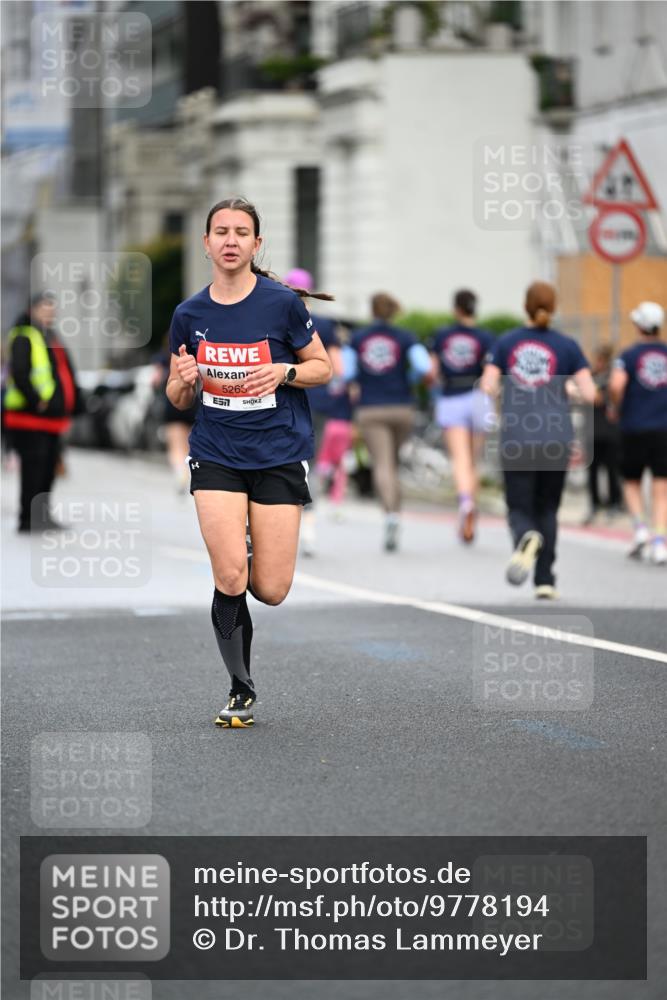 14.06.2026 - REWE Women's Run Dr. Thomas Lammeyer http://msf.ph/oto/9778194 14.06.2026 10:43:29 Laufen 5263, 37 meine-sportfotos.de