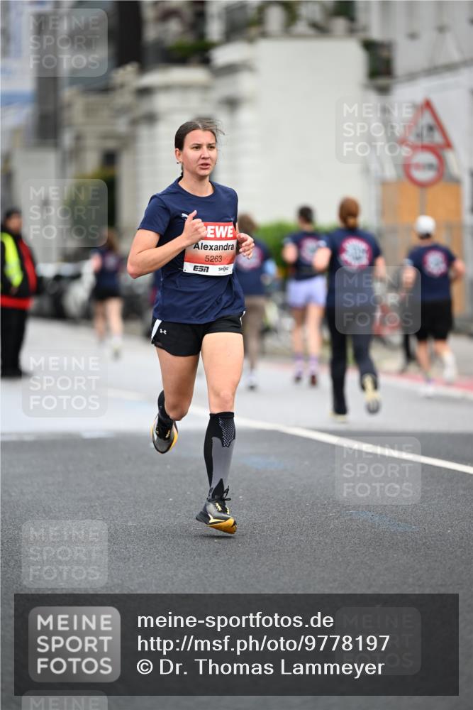 14.06.2026 - REWE Women's Run Dr. Thomas Lammeyer http://msf.ph/oto/9778197 14.06.2026 10:43:29 Laufen 5263, 7 meine-sportfotos.de