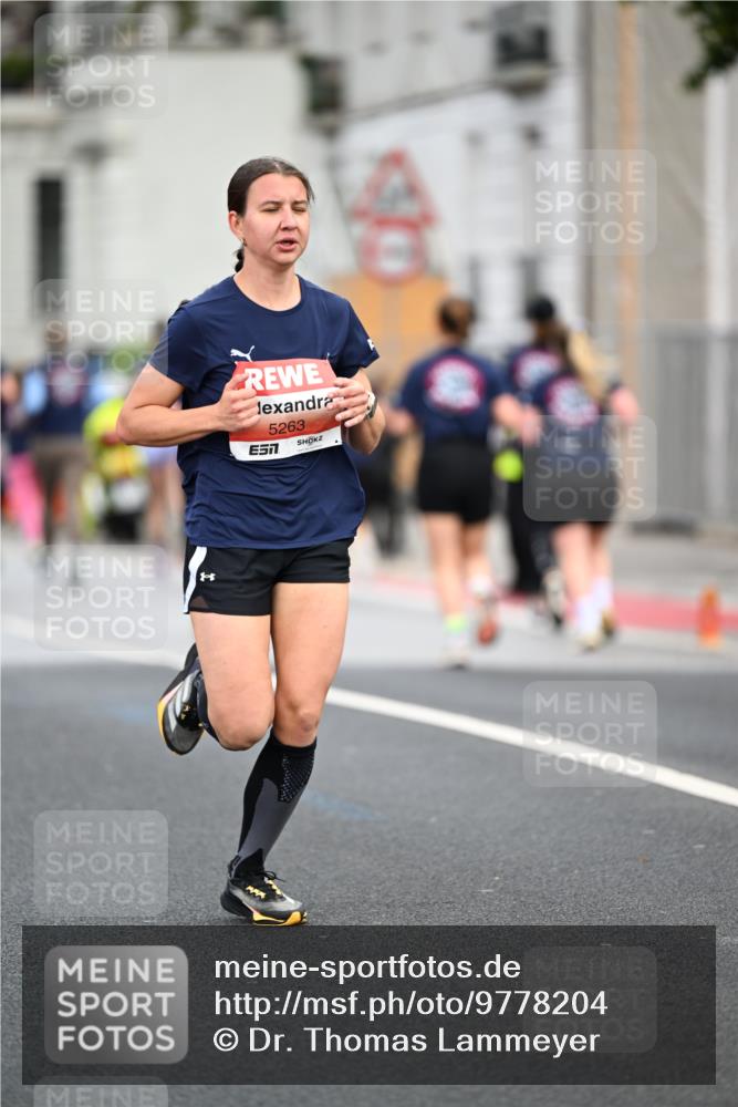 14.06.2026 - REWE Women's Run Dr. Thomas Lammeyer http://msf.ph/oto/9778204 14.06.2026 10:43:30 Laufen 5263, 7 meine-sportfotos.de
