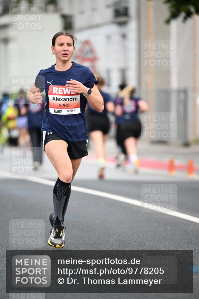 14.06.2026 - REWE Women's Run Dr. Thomas Lammeyer http://msf.ph/oto/9778205 14.06.2026 10:43:30 Laufen 5263, 7 meine-sportfotos.de