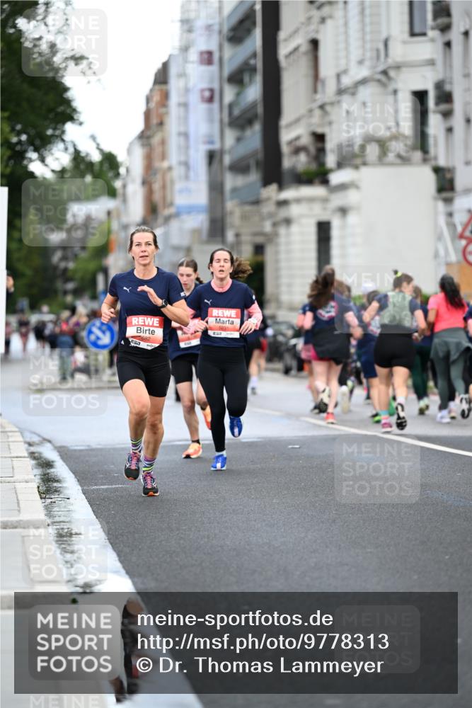 14.06.2026 - REWE Women's Run Dr. Thomas Lammeyer http://msf.ph/oto/9778313 14.06.2026 10:44:23 Laufen 5682, 5231 meine-sportfotos.de