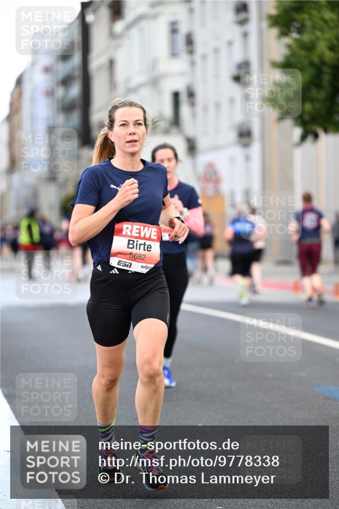 14.06.2026 - REWE Women's Run Dr. Thomas Lammeyer http://msf.ph/oto/9778338 14.06.2026 10:44:26 Laufen 5682 meine-sportfotos.de