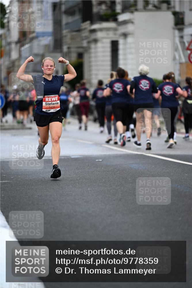 14.06.2026 - REWE Women's Run Dr. Thomas Lammeyer http://msf.ph/oto/9778359 14.06.2026 10:44:35 Laufen 5458 meine-sportfotos.de