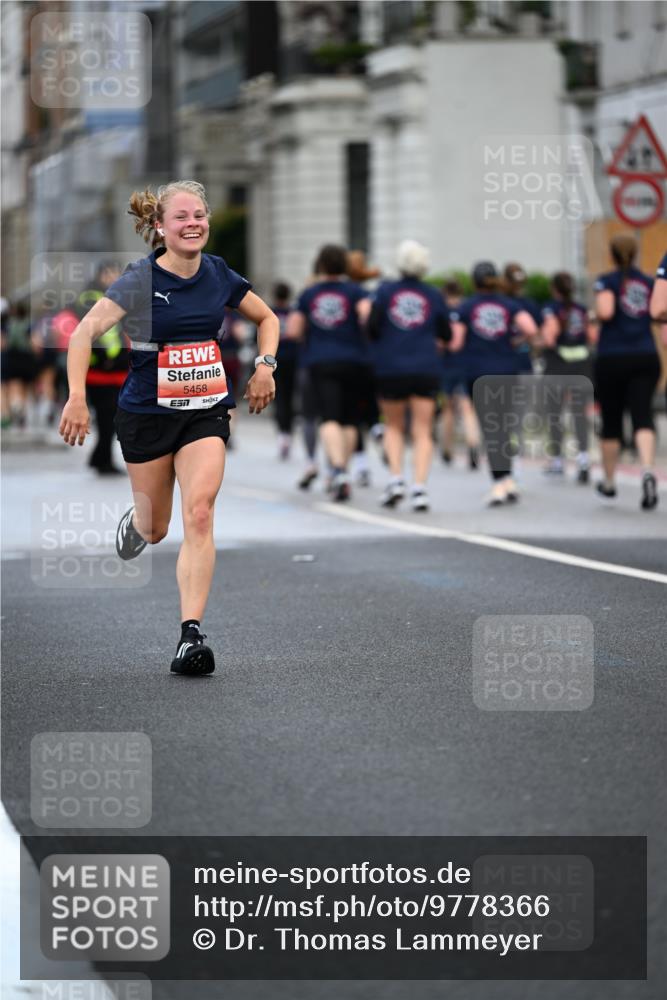 14.06.2026 - REWE Women's Run Dr. Thomas Lammeyer http://msf.ph/oto/9778366 14.06.2026 10:44:36 Laufen 5458 meine-sportfotos.de
