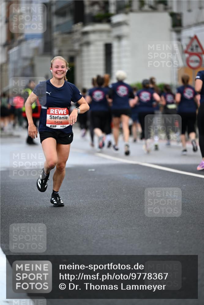 14.06.2026 - REWE Women's Run Dr. Thomas Lammeyer http://msf.ph/oto/9778367 14.06.2026 10:44:36 Laufen 5458 meine-sportfotos.de