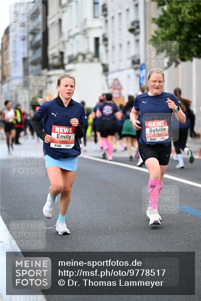 14.06.2026 - REWE Women's Run Dr. Thomas Lammeyer http://msf.ph/oto/9778517 14.06.2026 10:45:12 Laufen 5860, 57, 5786 meine-sportfotos.de