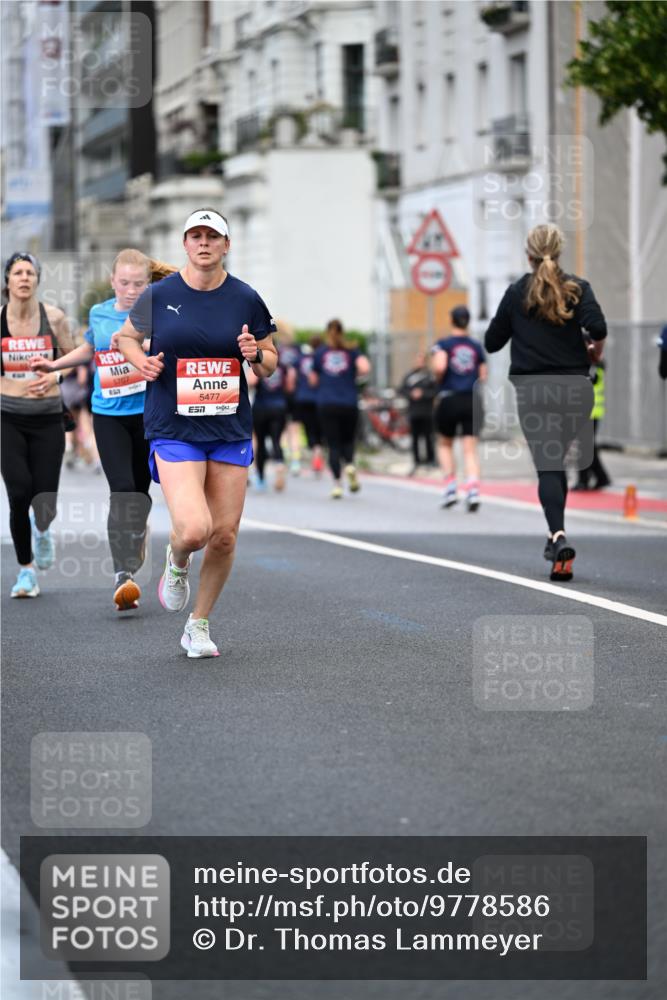 14.06.2026 - REWE Women's Run Dr. Thomas Lammeyer http://msf.ph/oto/9778586 14.06.2026 10:45:29 Laufen 5707, 5477, 7 meine-sportfotos.de