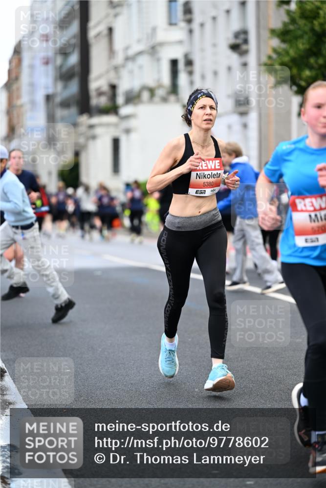 14.06.2026 - REWE Women's Run Dr. Thomas Lammeyer http://msf.ph/oto/9778602 14.06.2026 10:45:32 Laufen 5380, 670 meine-sportfotos.de