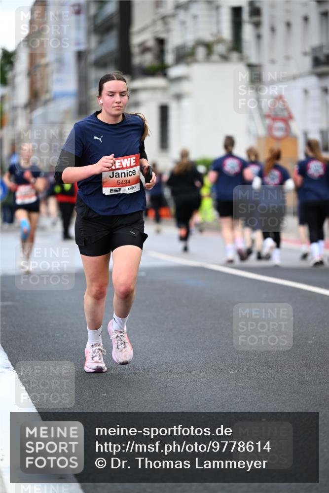 14.06.2026 - REWE Women's Run Dr. Thomas Lammeyer http://msf.ph/oto/9778614 14.06.2026 10:45:33 Laufen 5434, 40 meine-sportfotos.de