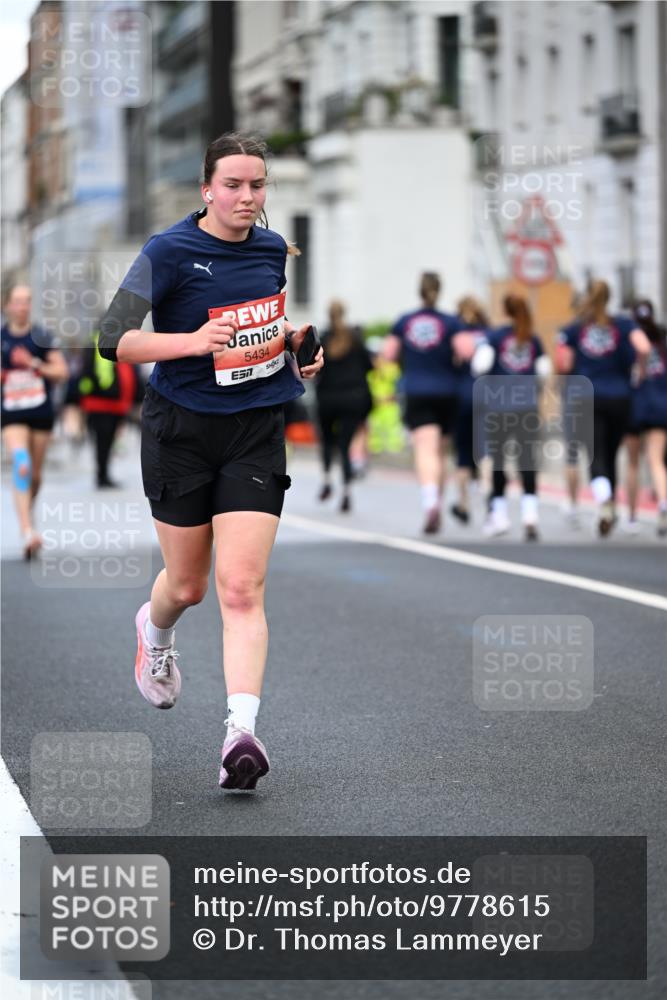 14.06.2026 - REWE Women's Run Dr. Thomas Lammeyer http://msf.ph/oto/9778615 14.06.2026 10:45:34 Laufen 5434 meine-sportfotos.de